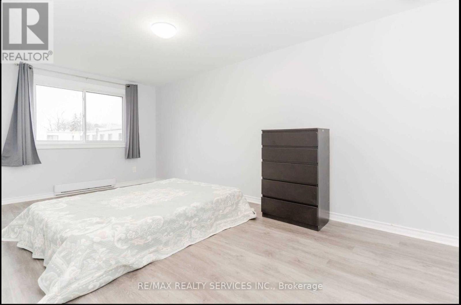 137 - 1100 Oxford Street, Oshawa, Ontario  L1J 6G4 - Photo 5 - E12937860