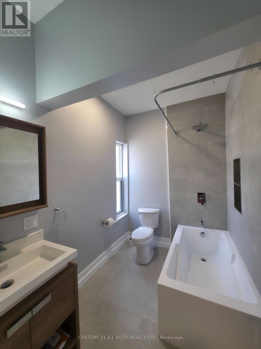 3 - 82 Albert Street N, Orillia, Ontario  L3V 5K5 - Photo 6 - S12937858