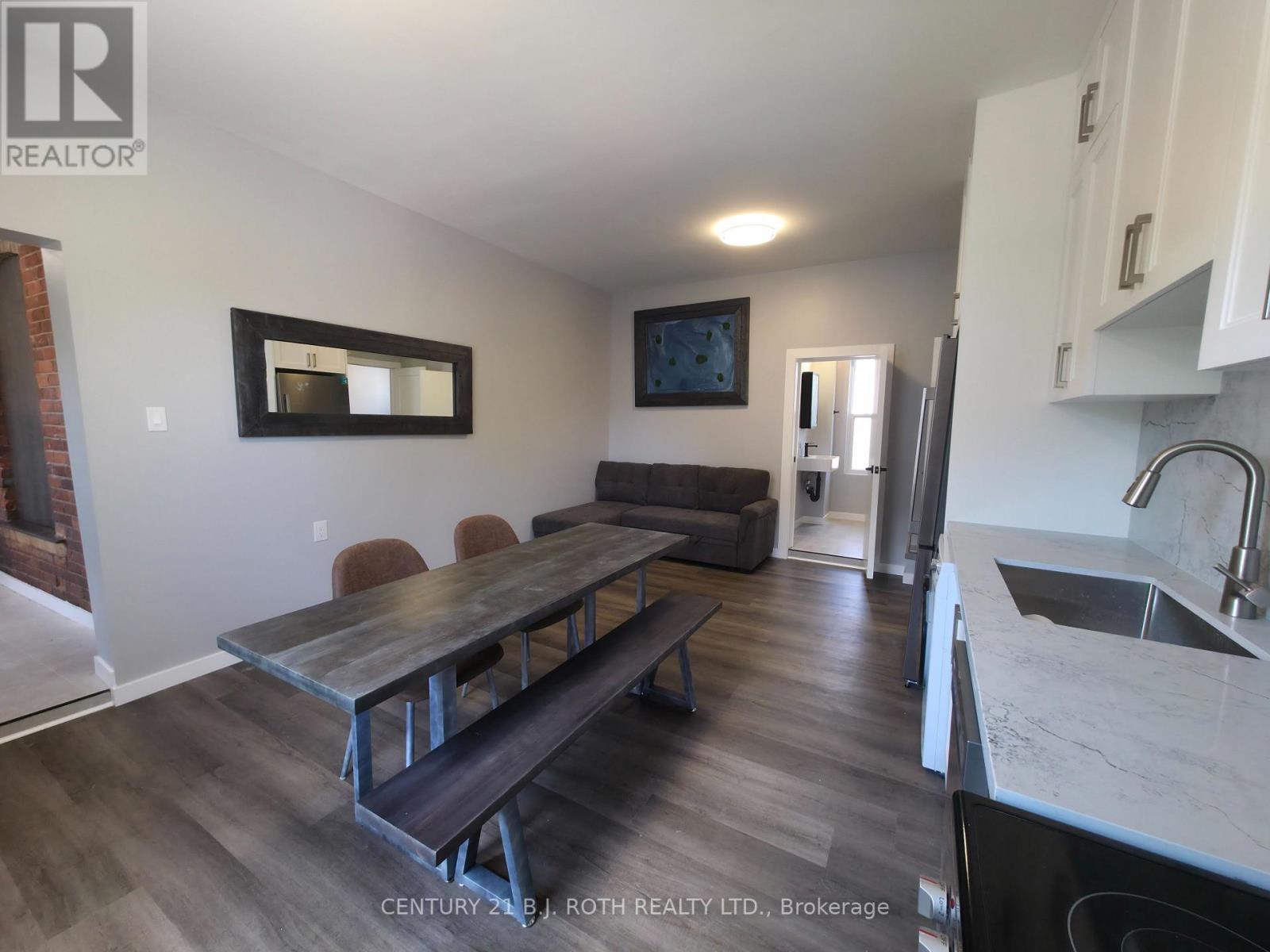 4 - 82 Albert Street N, Orillia, Ontario  L3V 5K5 - Photo 4 - S12937862