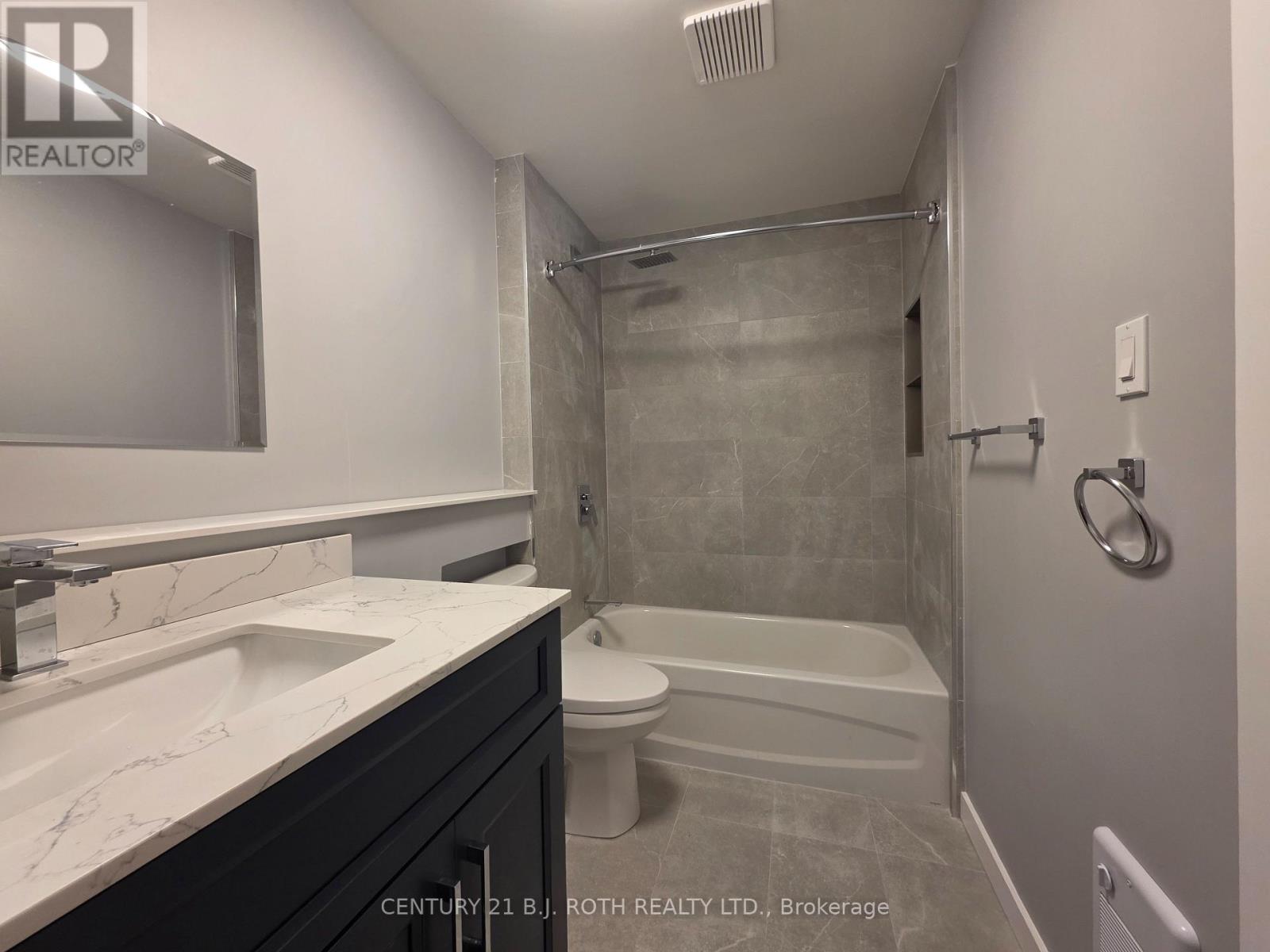 5 - 82 Albert Street N, Orillia, Ontario  L3V 5K5 - Photo 3 - S12937866