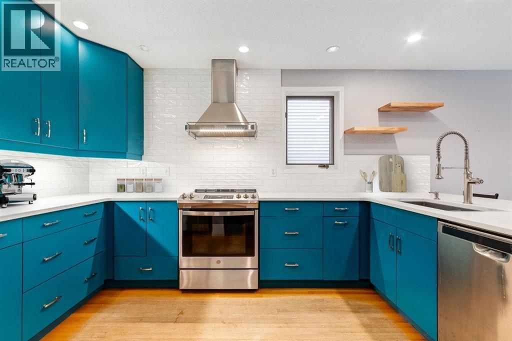 1749 7 Avenue Nw, Calgary, Alberta  T2N 0Z5 - Photo 5 - A2295889