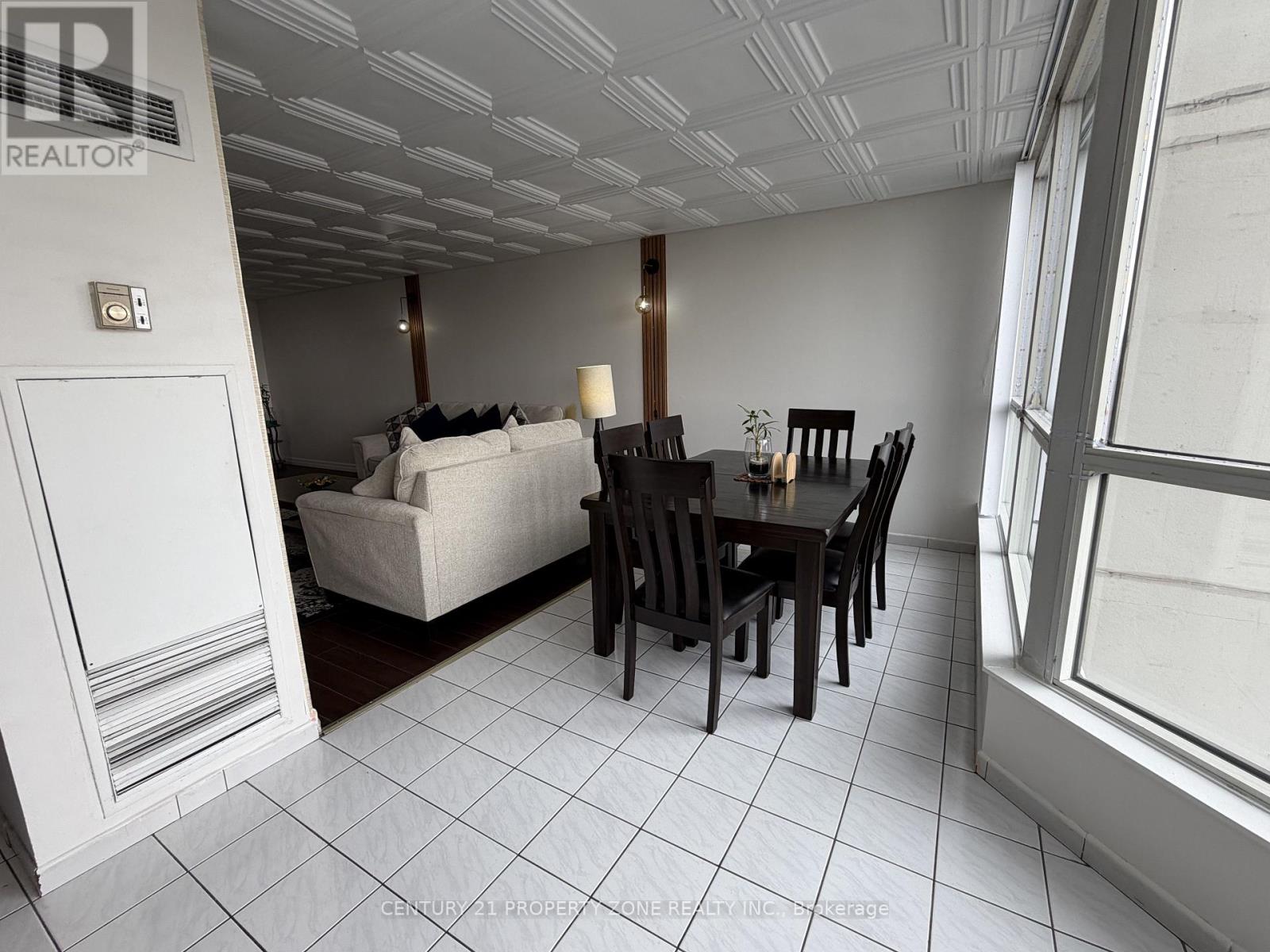 510 - 3 Rowntree Road, Toronto, Ontario  M9V 5G8 - Photo 10 - W12701942