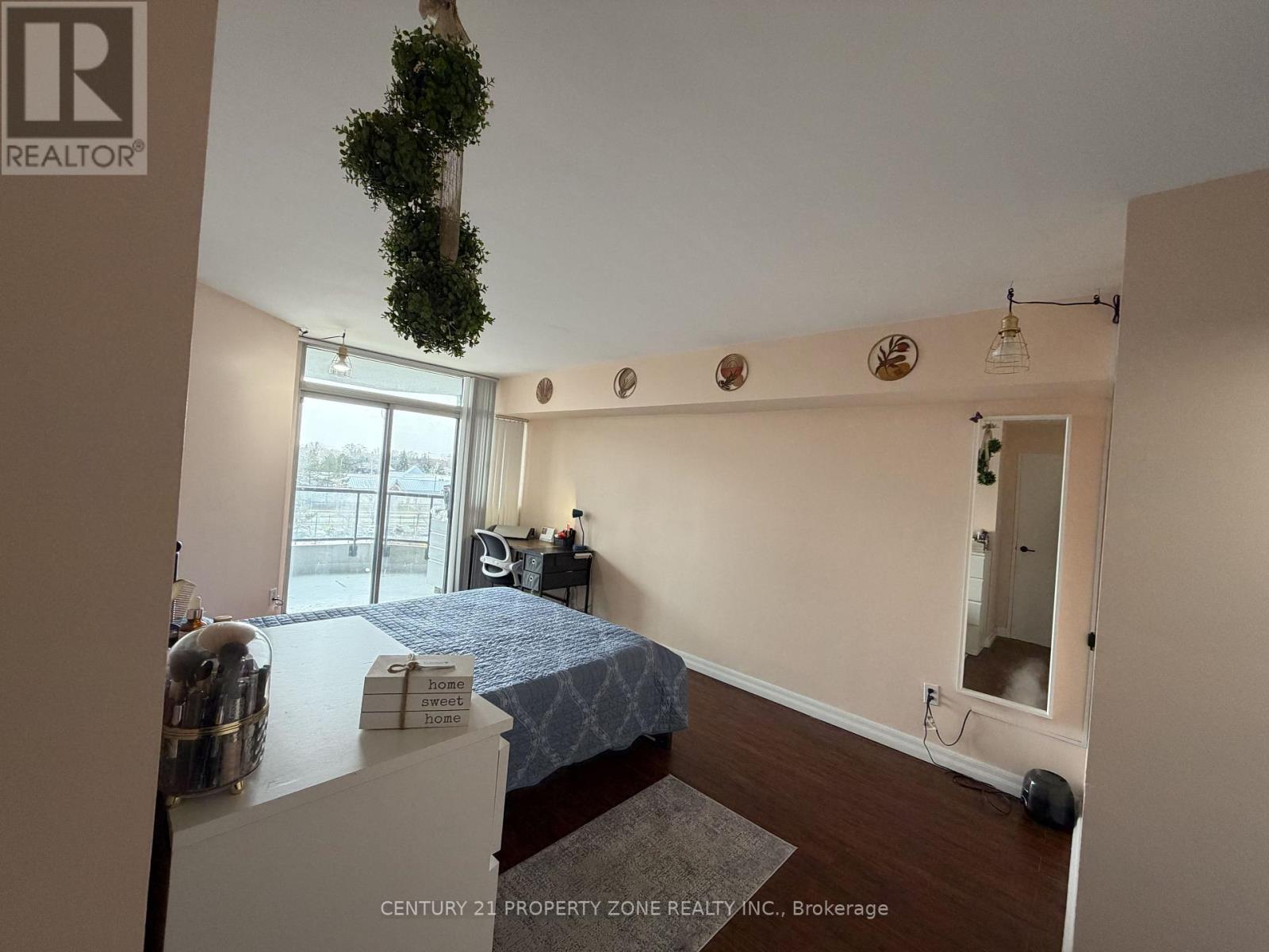 510 - 3 Rowntree Road, Toronto, Ontario  M9V 5G8 - Photo 17 - W12701942