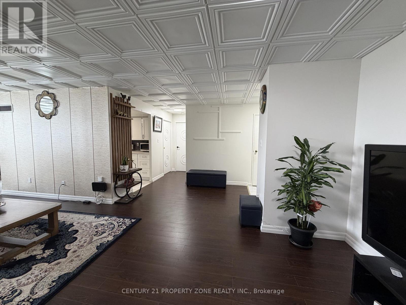 510 - 3 Rowntree Road, Toronto, Ontario  M9V 5G8 - Photo 6 - W12701942