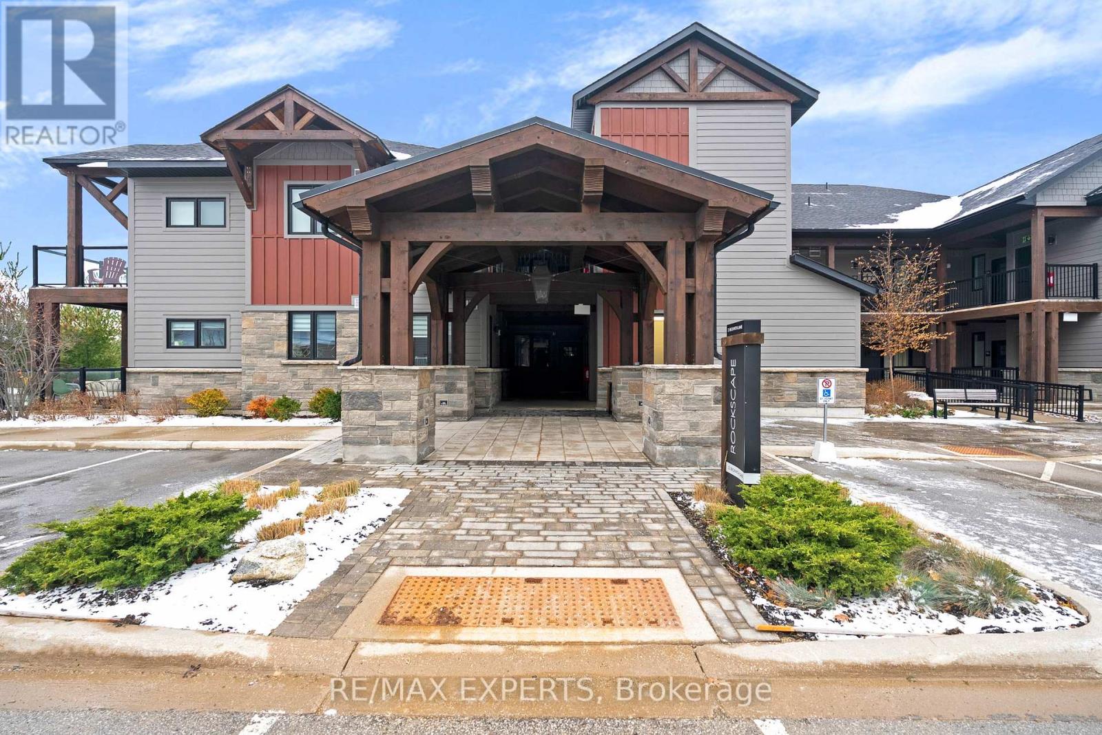 101 - 22 Beckwith Lane, Blue Mountains, Ontario  L9Y 3B6 - Photo 5 - X12937574