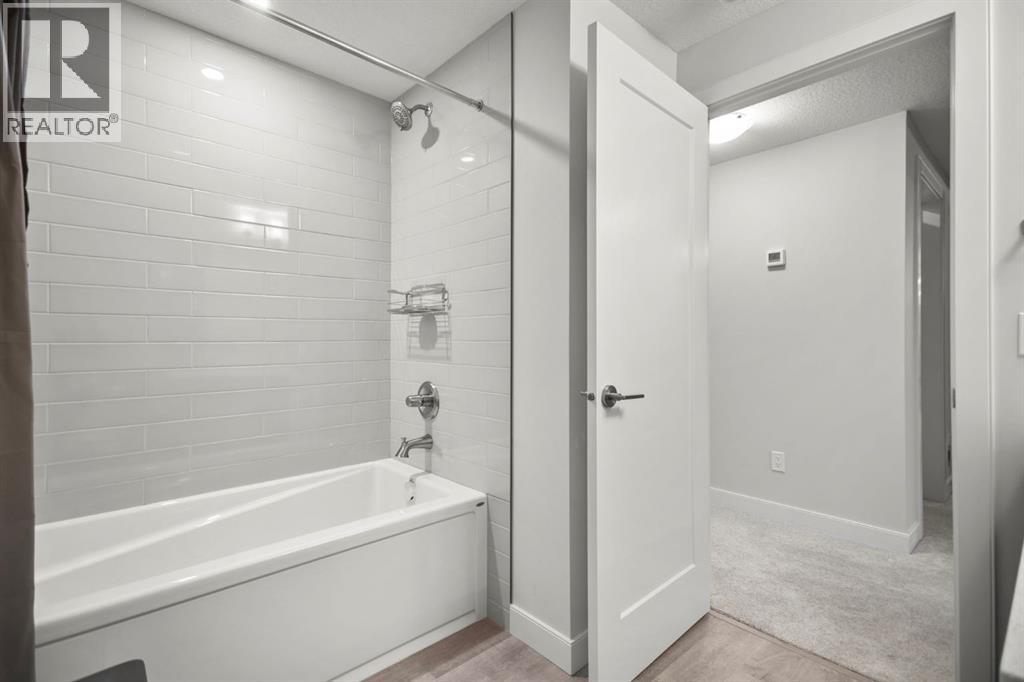 4 Cimarron Estates Gardens, Okotoks, Alberta  T1S 0R2 - Photo 38 - A2289641