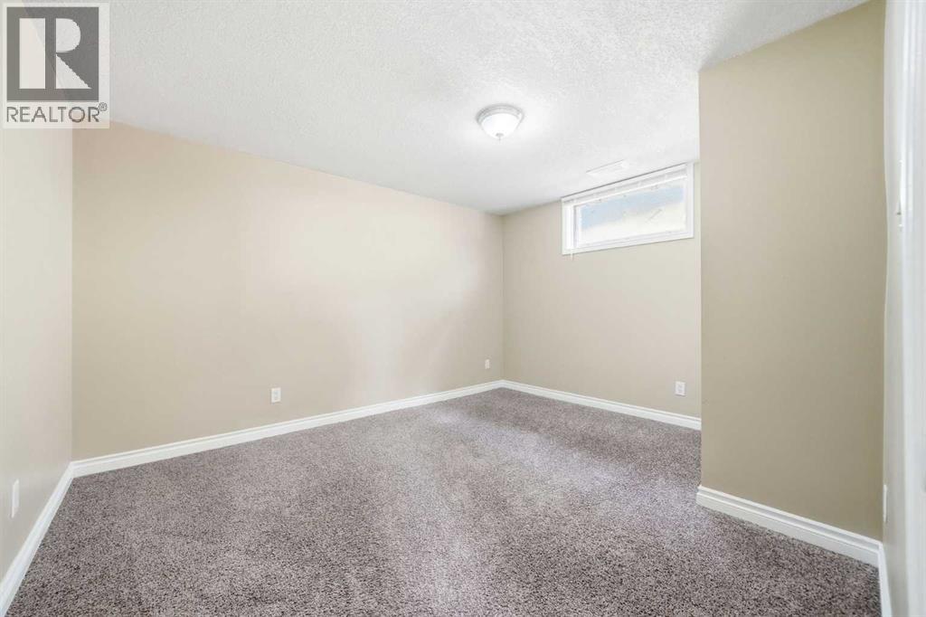 1447 Northmount Drive Nw, Calgary, Alberta  T2L 0G7 - Photo 36 - A2295699