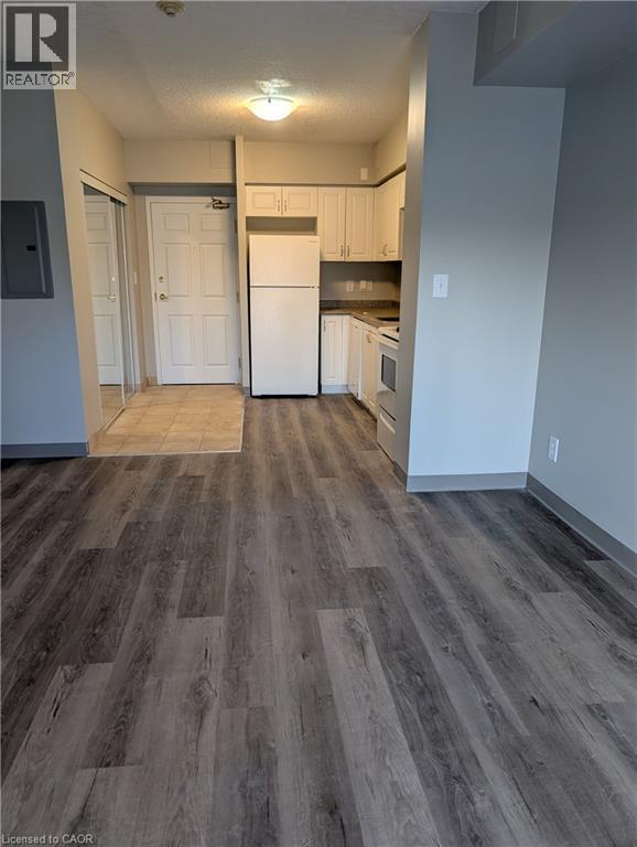 736 Old Albert Street Unit# 103, Waterloo, Ontario  N2L 6R4 - Photo 6 - 40810942