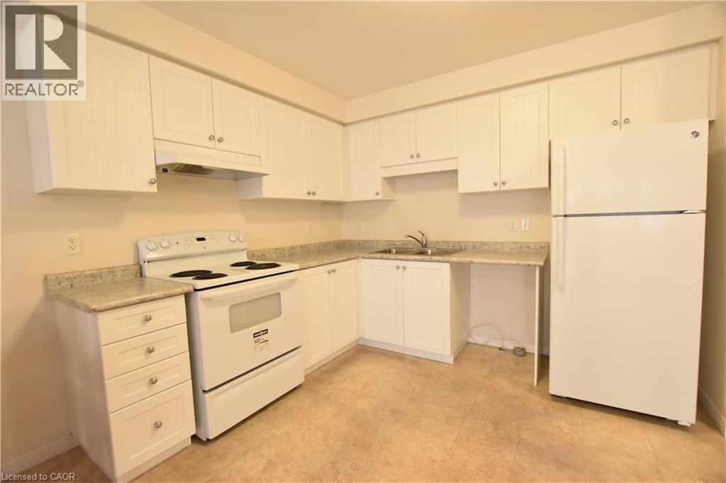 52 Meadowridge Street, Kitchener, Ontario  N2P 0E2 - Photo 17 - 40814398