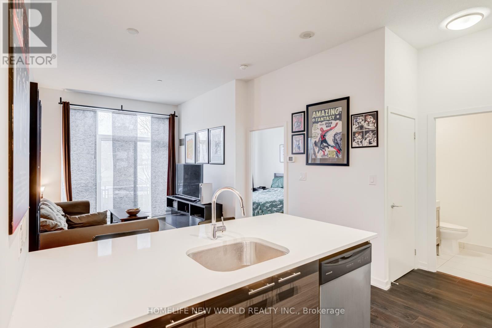 P09 - 66 Forest Manor Drive, Toronto, Ontario  M2J 0B7 - Photo 9 - C12937878