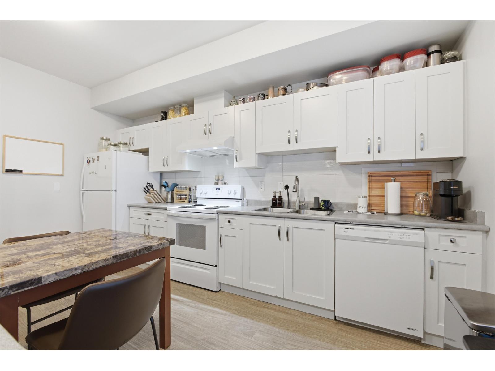 15871 28 Avenue, Surrey, British Columbia  V3Z 0E5 - Photo 25 - R3097394