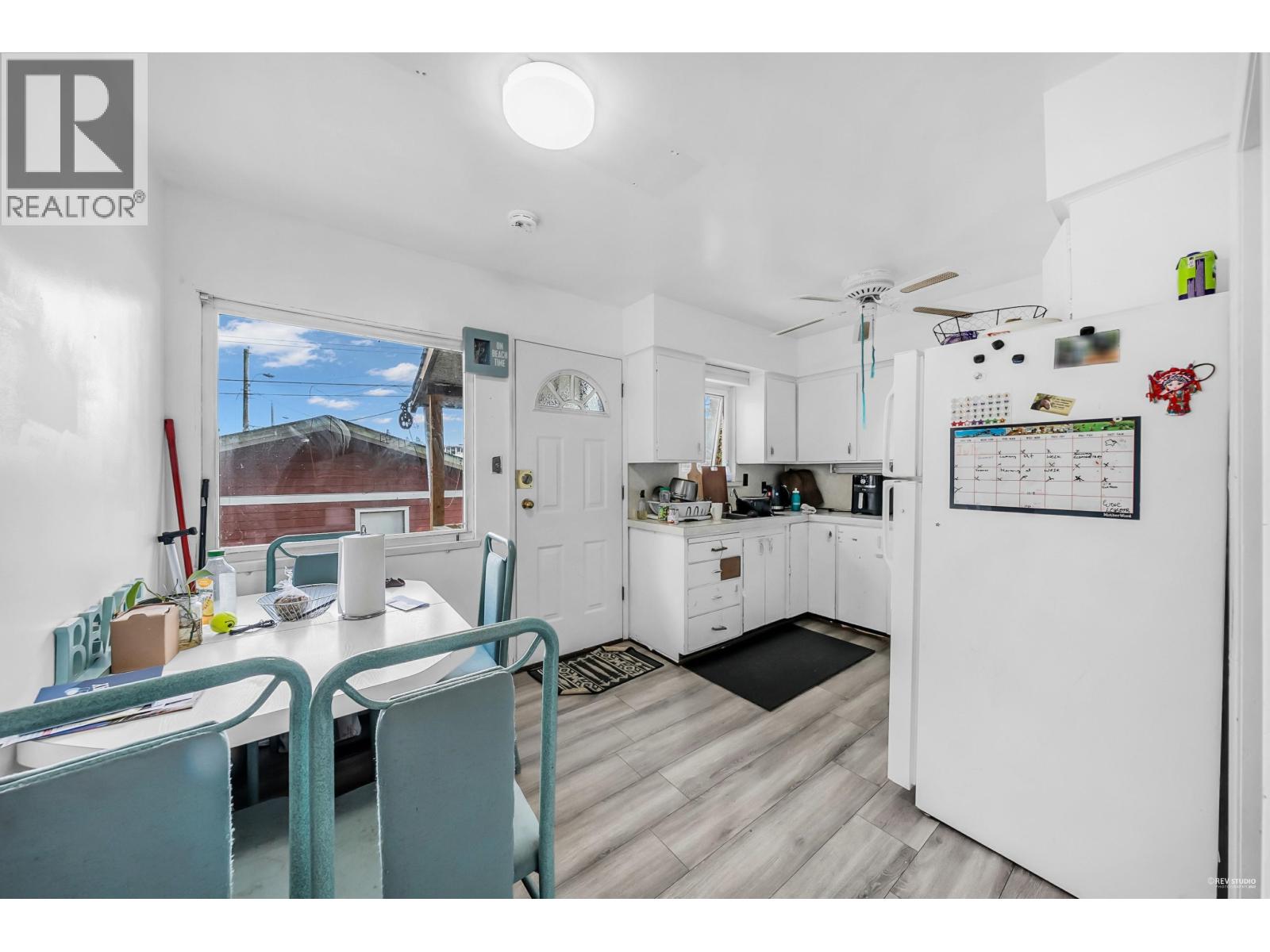 2975 E 41st Avenue, Vancouver, British Columbia  V5R 2X7 - Photo 13 - R3037905