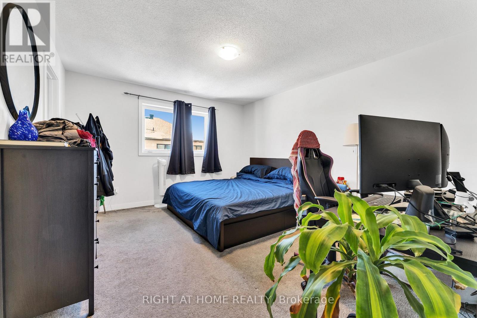 67 Kindred Row, Ottawa, Ontario  K2S 2Z6 - Photo 15 - X12937884