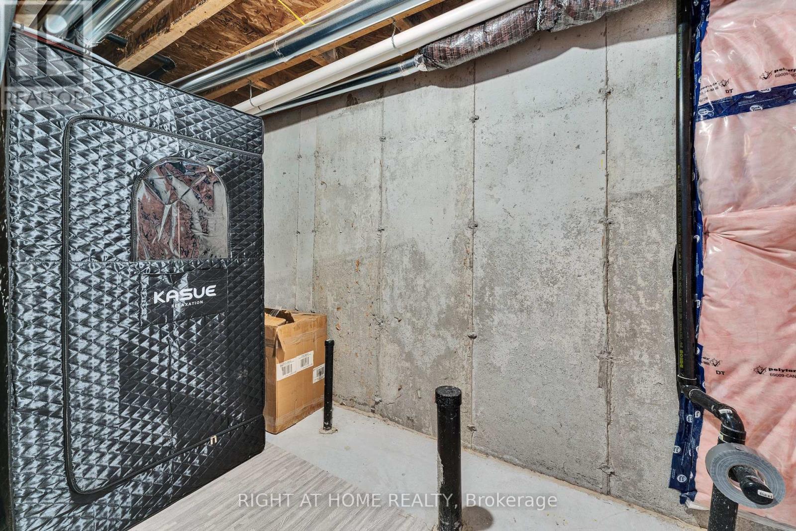 67 Kindred Row, Ottawa, Ontario  K2S 2Z6 - Photo 26 - X12937884