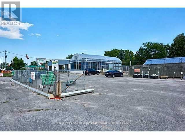 7935 Yonge Street, Innisfil, Ontario  L9S 1L1 - Photo 4 - N12937874