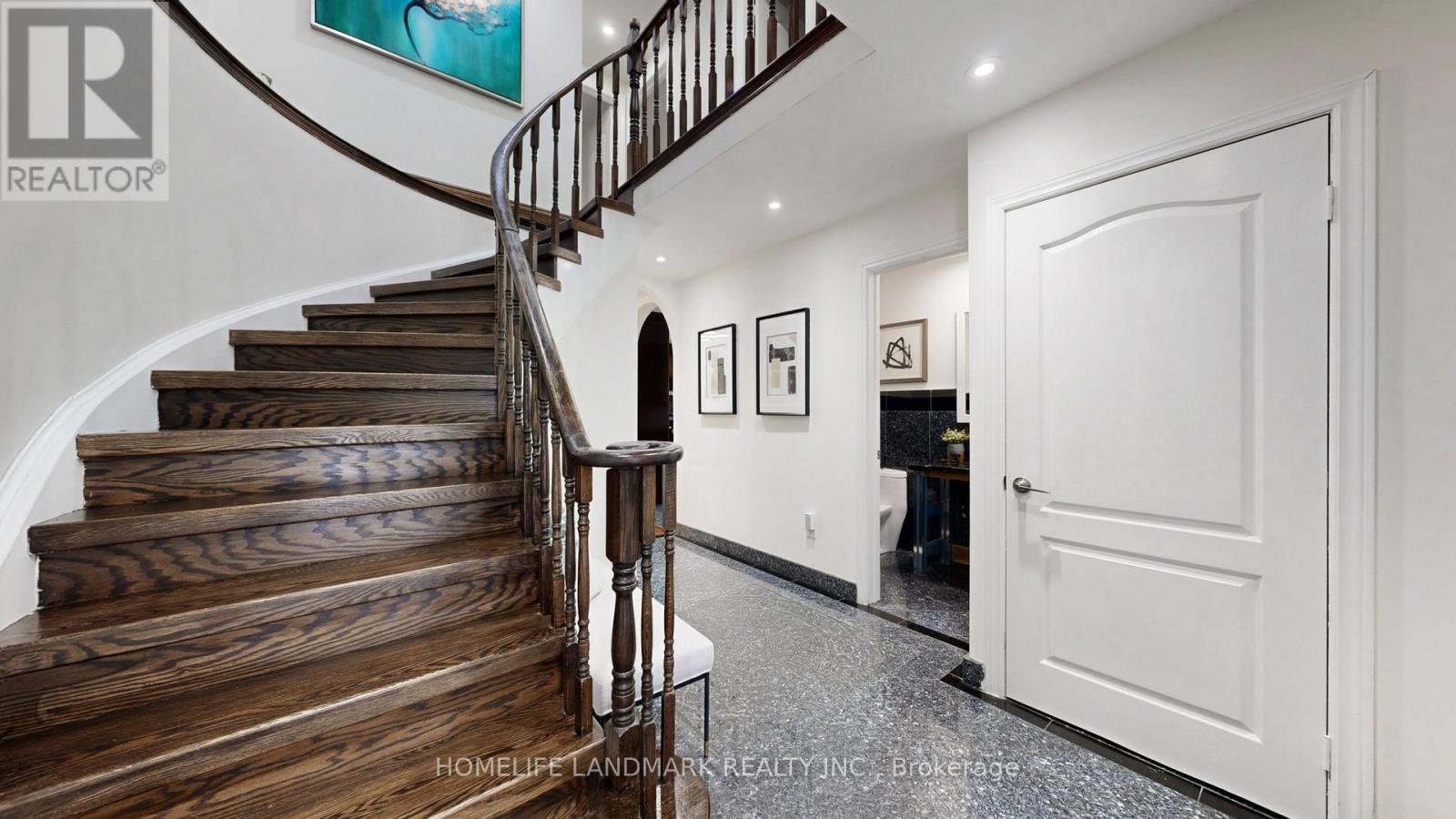 121 Digby Crescent, Markham, Ontario  L3R 7H4 - Photo 21 - N12937880