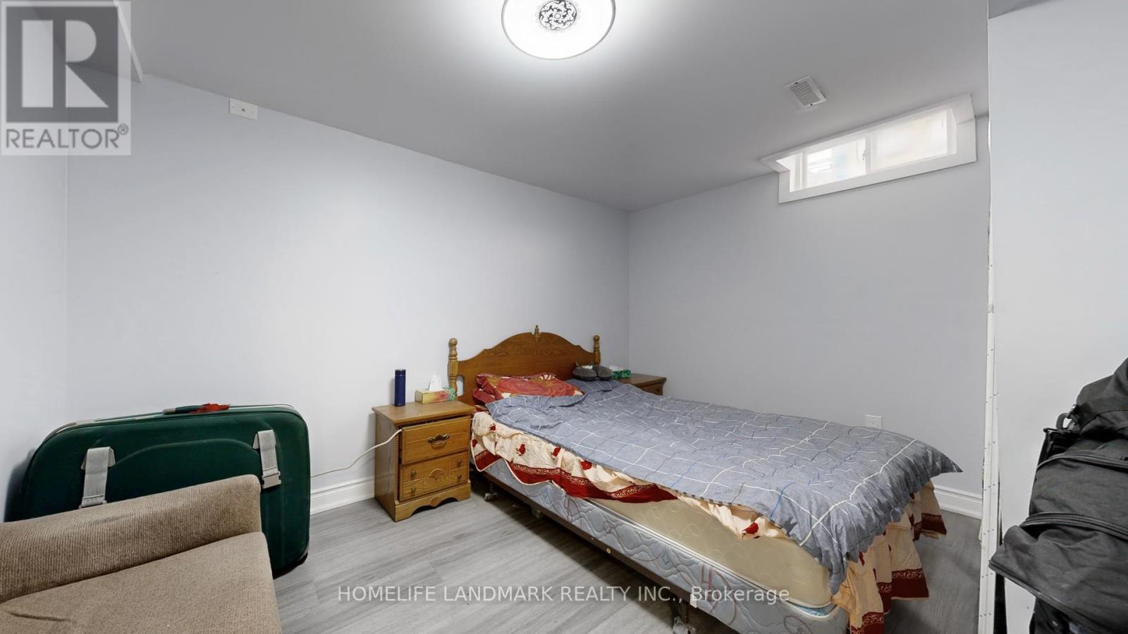 121 Digby Crescent, Markham, Ontario  L3R 7H4 - Photo 47 - N12937880