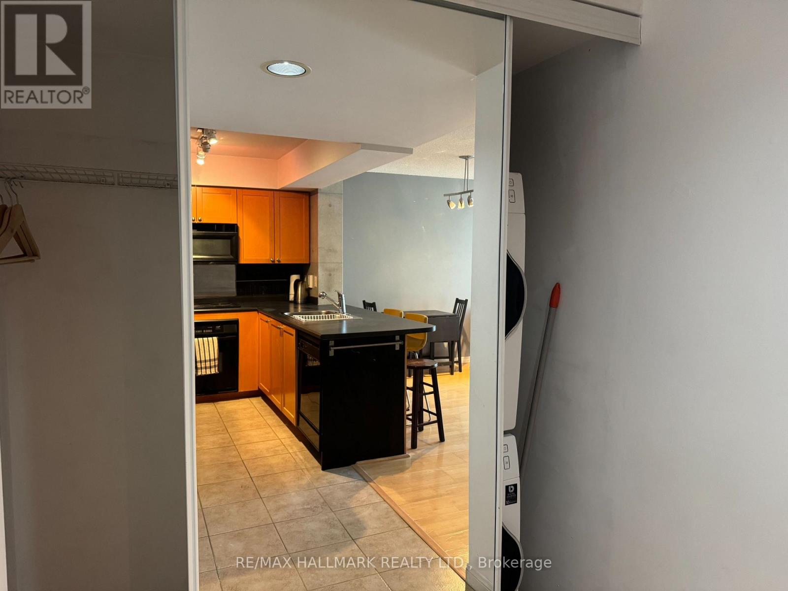 Ph07 - 330 Adelaide Street E, Toronto, Ontario  M5A 4S9 - Photo 2 - C12932868