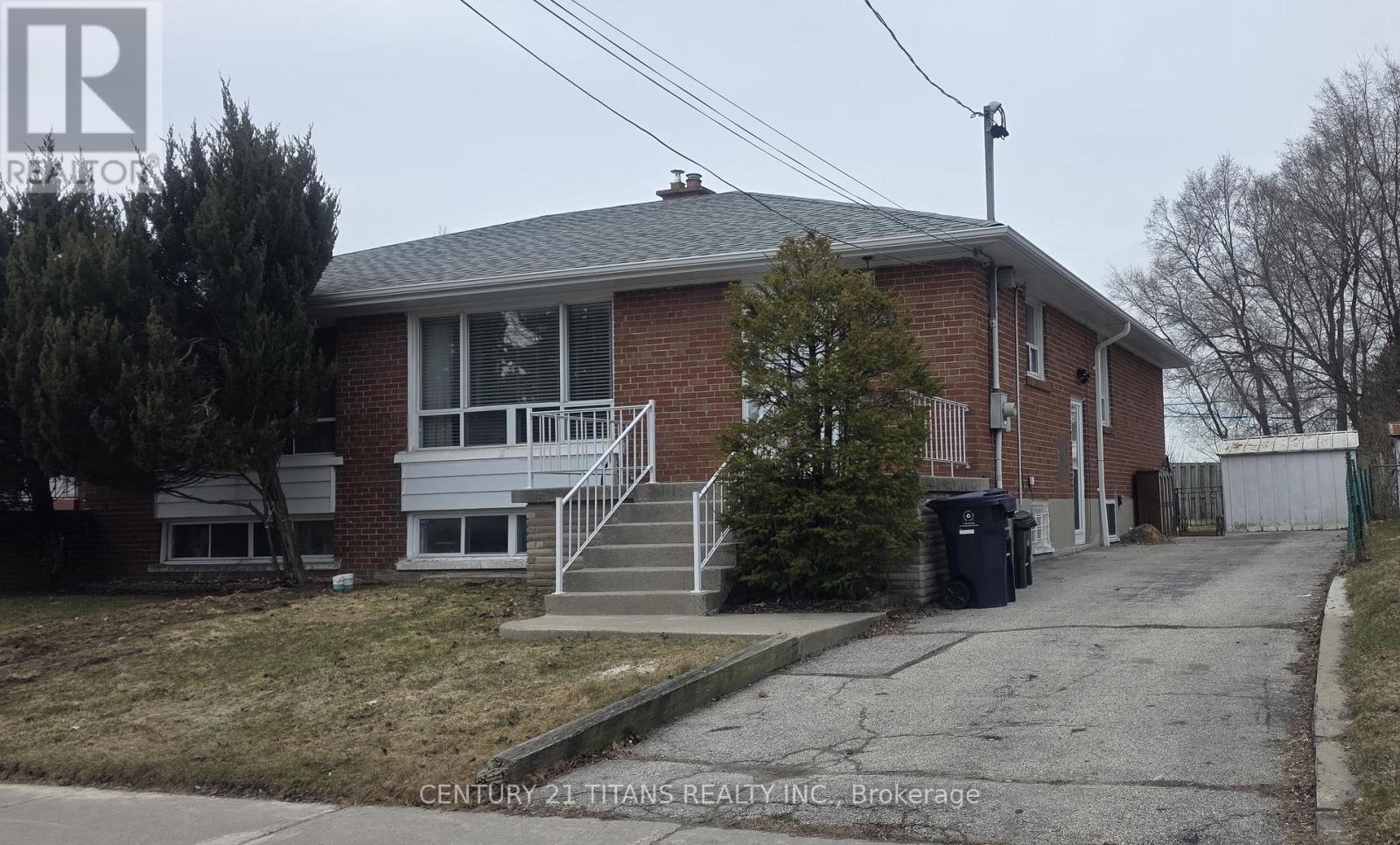 BASEMENT - 114 BENJAMIN BOULEVARD, Toronto, Ontario