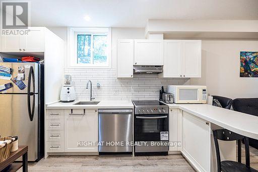 7a - 164 Heiman Street, Kitchener, Ontario  N2M 0B8 - Photo 2 - X12781174