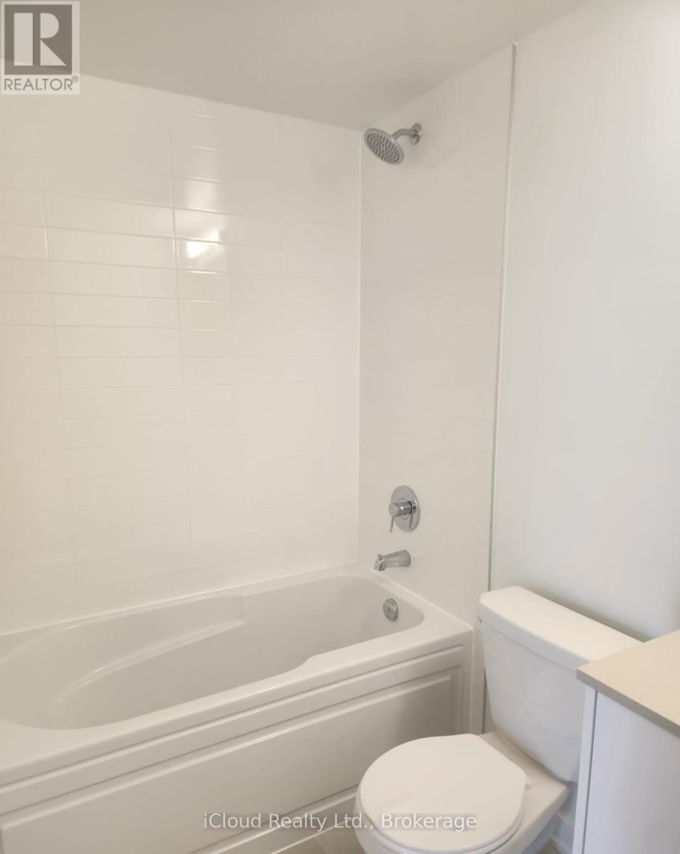 B304 - 3200 Dakota Common, Burlington, Ontario  L7M 2A7 - Photo 10 - W12937890