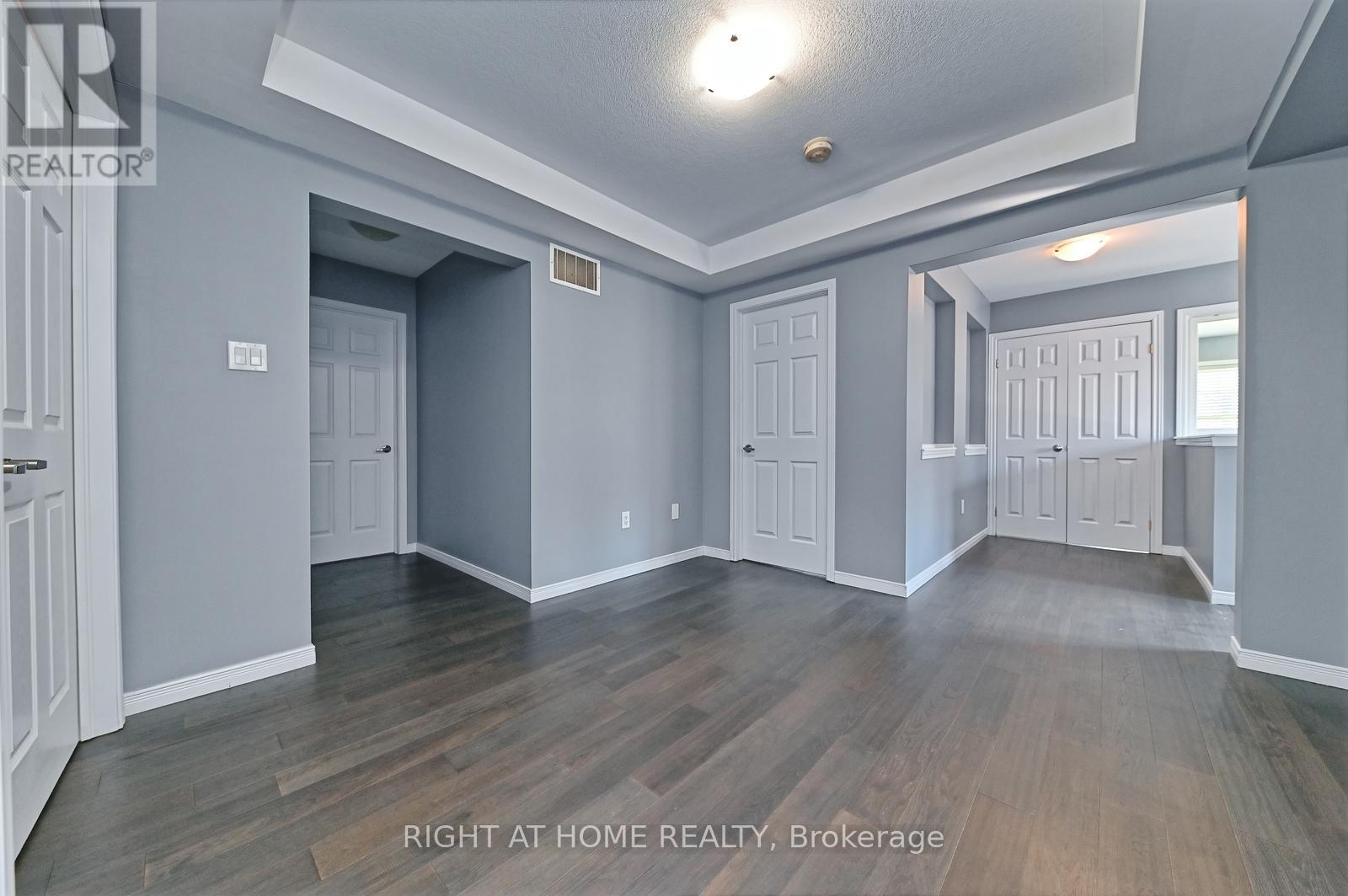 292 Falling Green Crescent, Kitchener, Ontario  N2R 0E9 - Photo 20 - X12937886