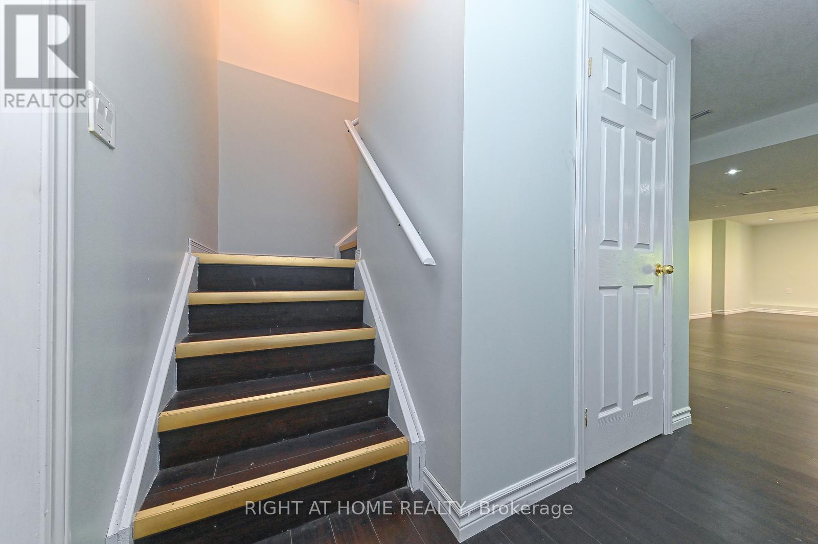 292 Falling Green Crescent, Kitchener, Ontario  N2R 0E9 - Photo 29 - X12937886