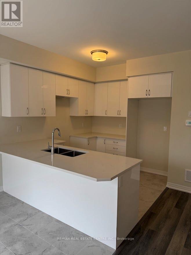 13 - 660 Colborne Street W, Brantford, Ontario  N3T 0Y7 - Photo 9 - X12937904