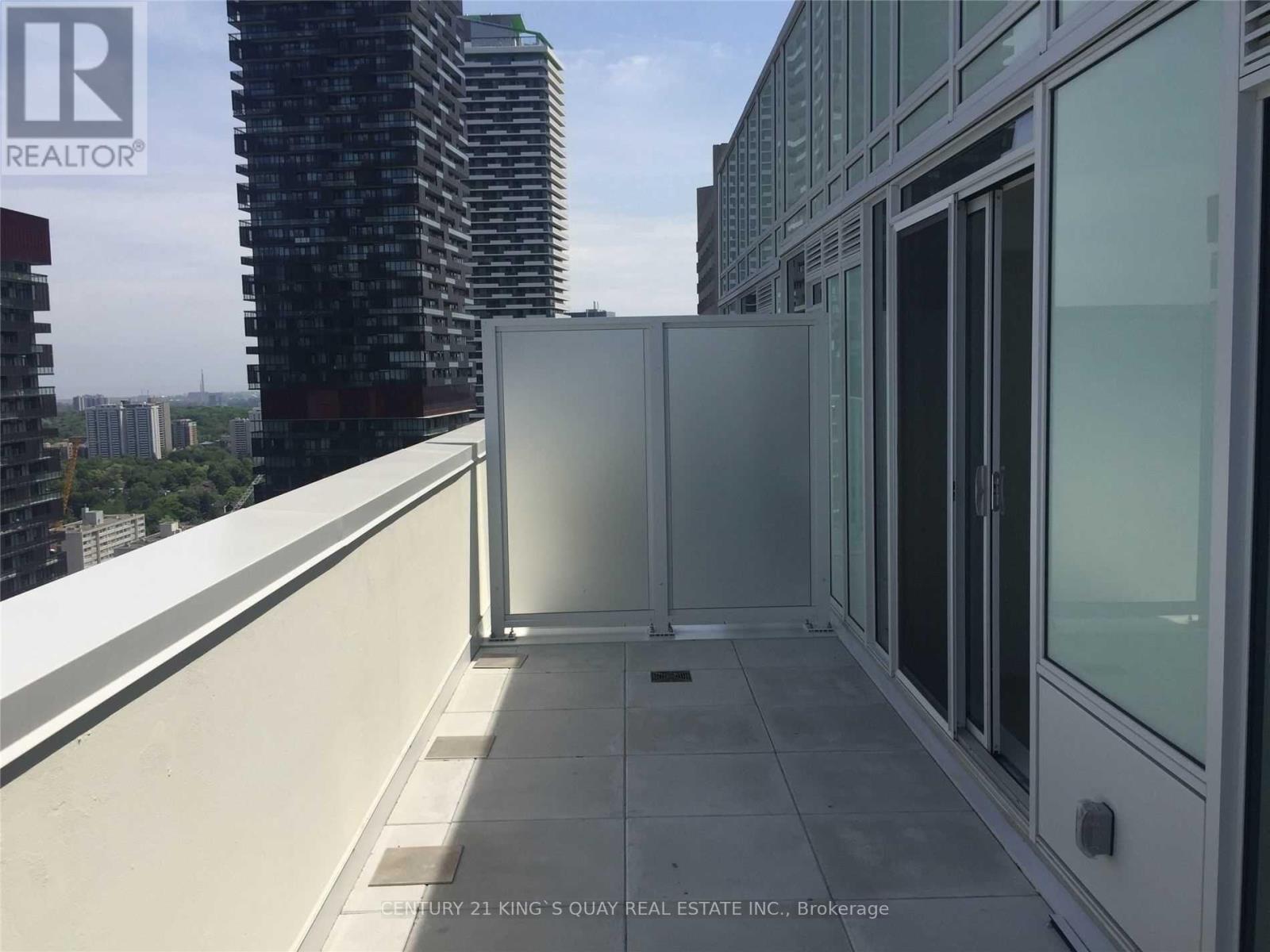 2704 - 33 Helendale Avenue, Toronto, Ontario  M4R 0A4 - Photo 7 - C12878042