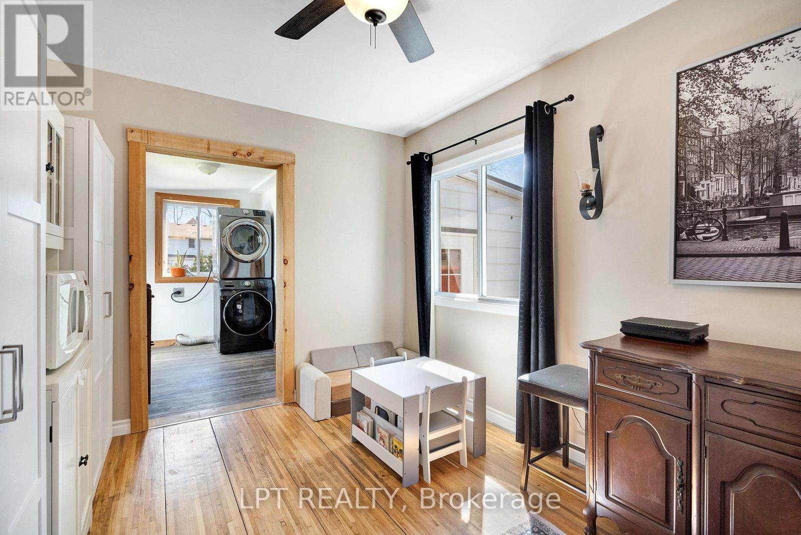 198 Munroe Street, West Elgin, Ontario  N0L 2P0 - Photo 22 - X12937920