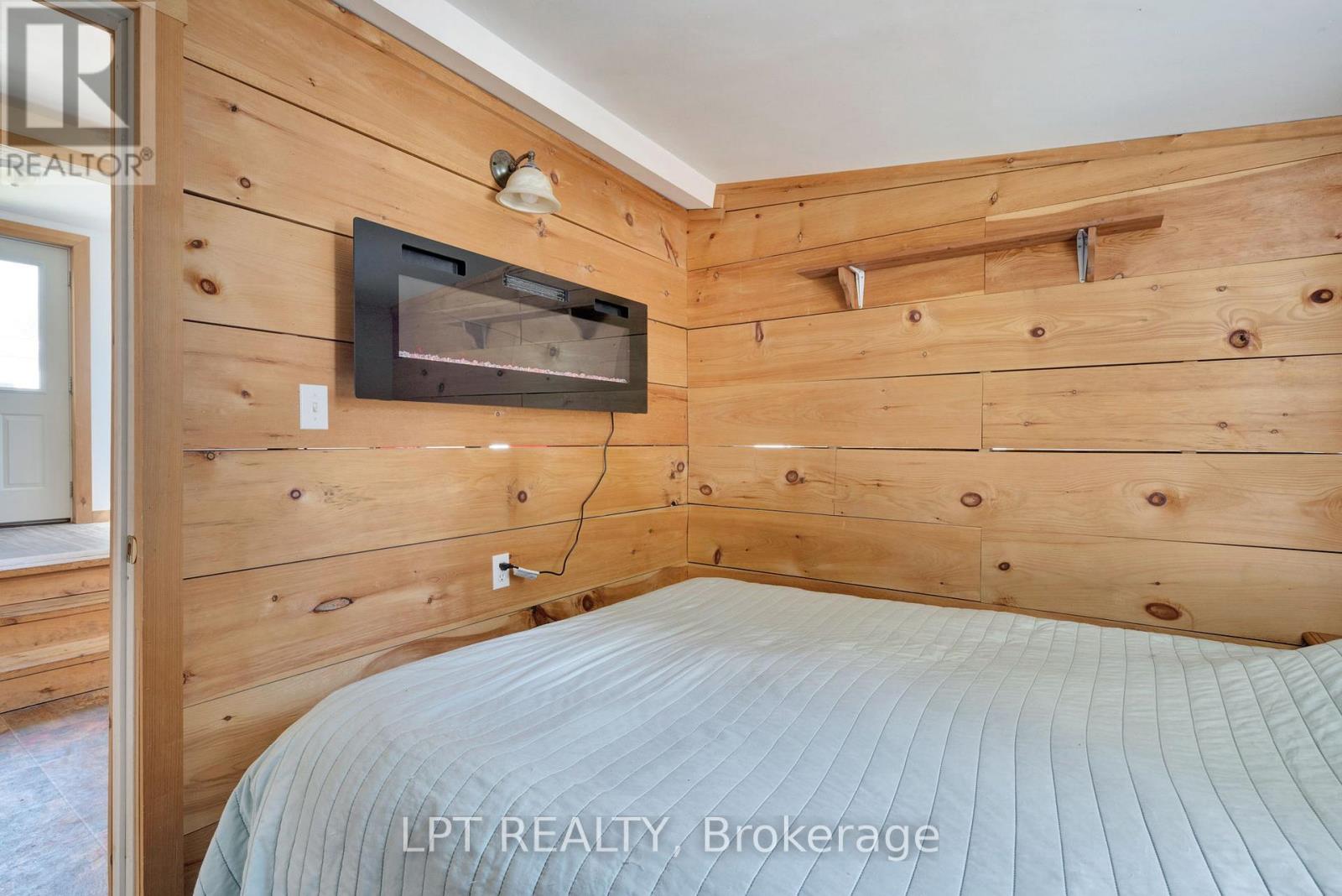 198 Munroe Street, West Elgin, Ontario  N0L 2P0 - Photo 27 - X12937920