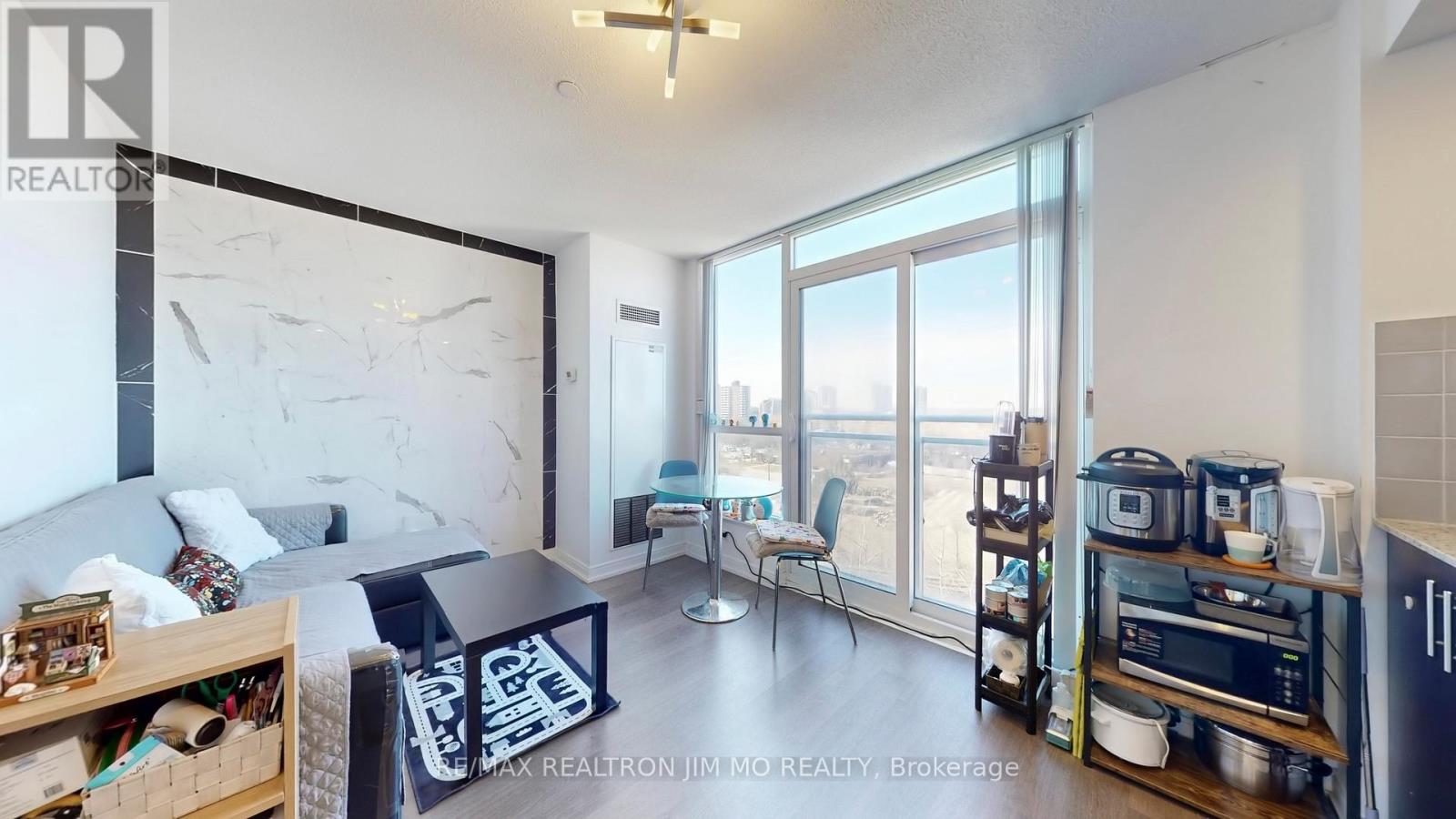 808 - 255 Village Green Square, Toronto, Ontario  M1S 0L7 - Photo 10 - E12937934