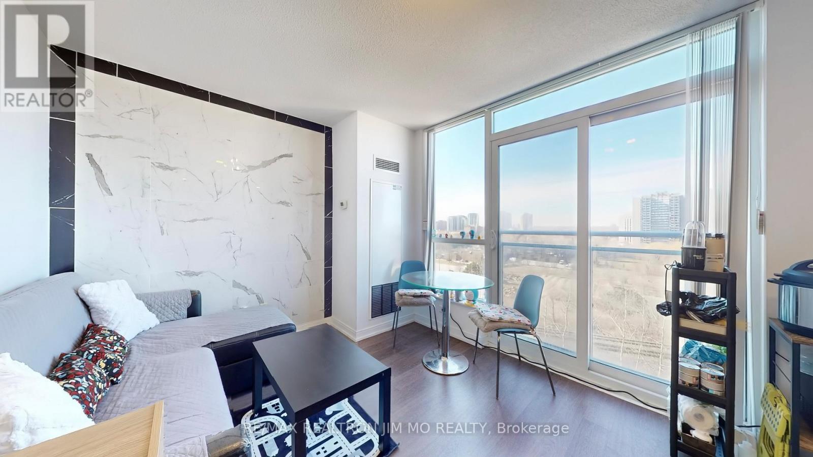 808 - 255 Village Green Square, Toronto, Ontario  M1S 0L7 - Photo 15 - E12937934