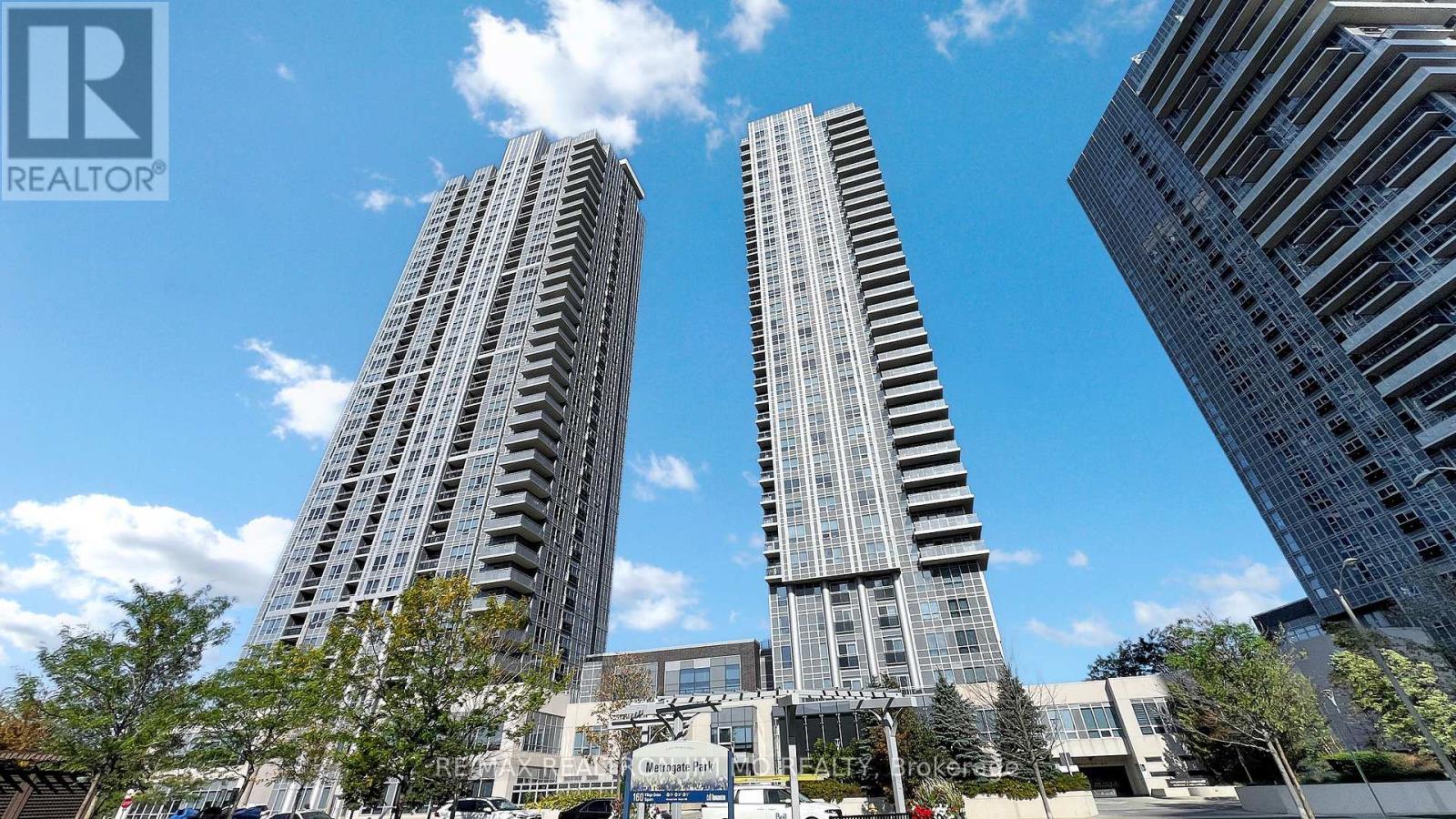 808 - 255 Village Green Square, Toronto, Ontario  M1S 0L7 - Photo 2 - E12937934