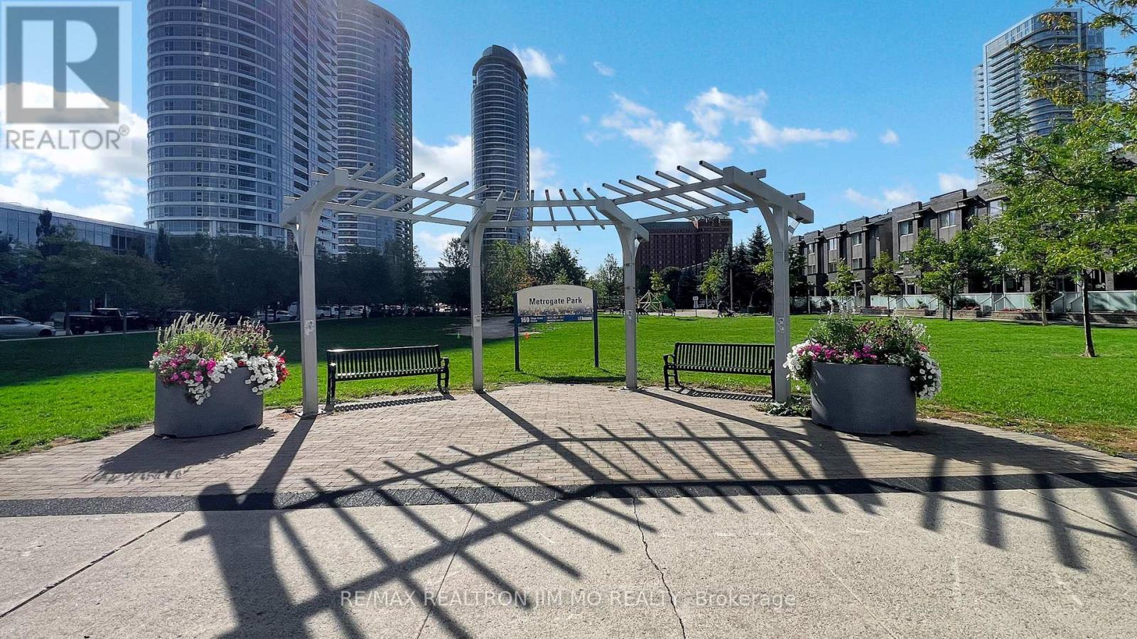 808 - 255 Village Green Square, Toronto, Ontario  M1S 0L7 - Photo 41 - E12937934