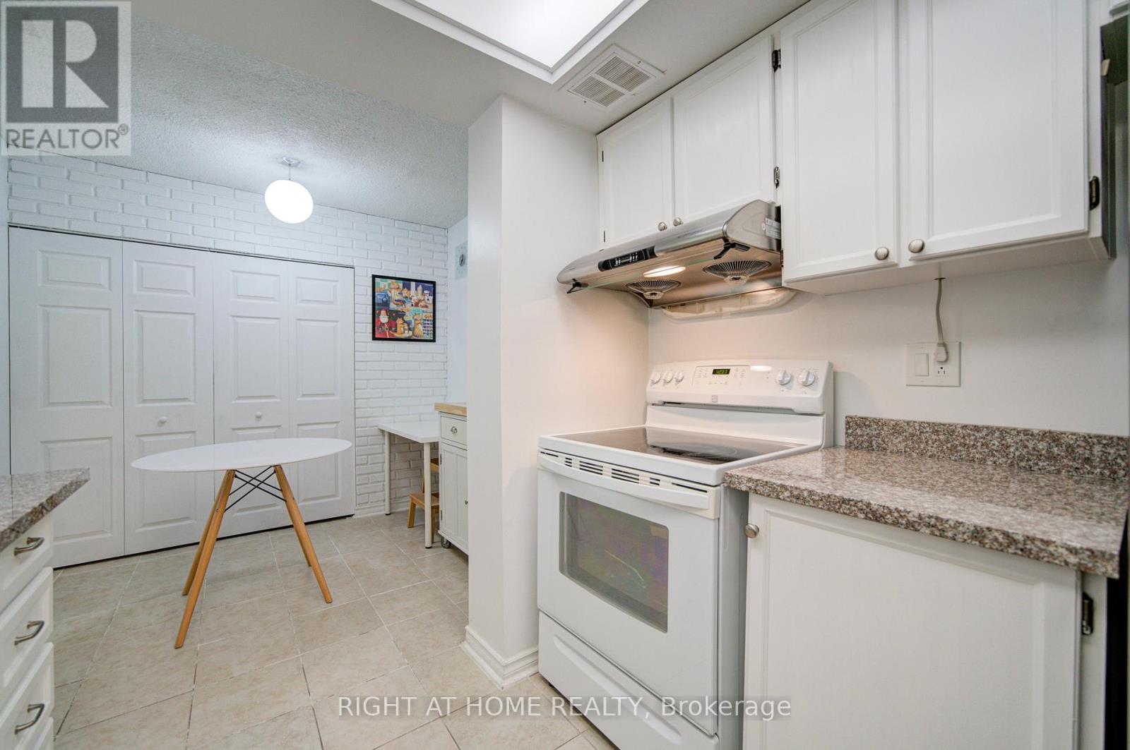 1508 - 3131 Bridletowne Circle, Toronto, Ontario  M1W 2S9 - Photo 16 - E12937948