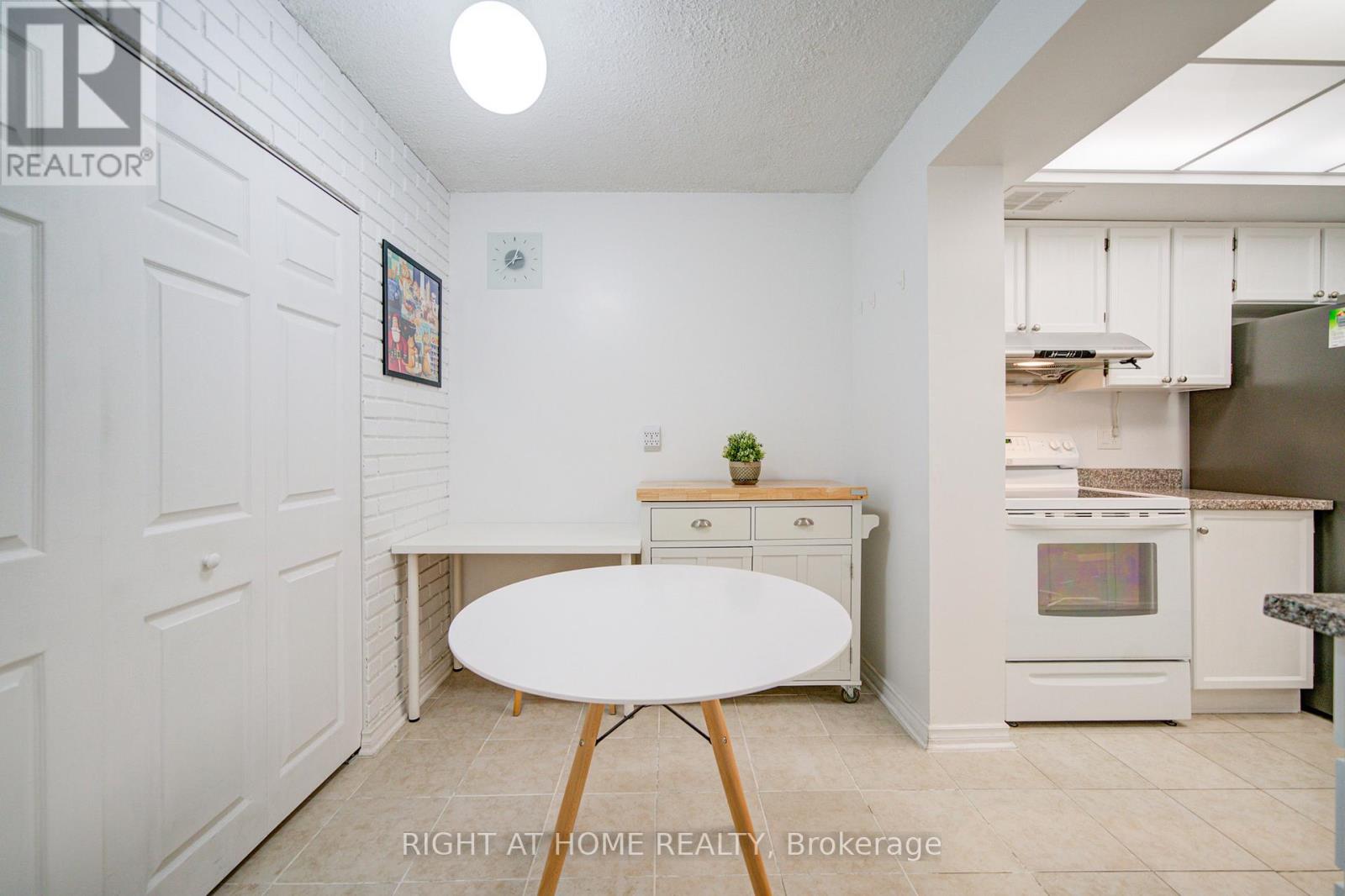 1508 - 3131 Bridletowne Circle, Toronto, Ontario  M1W 2S9 - Photo 17 - E12937948