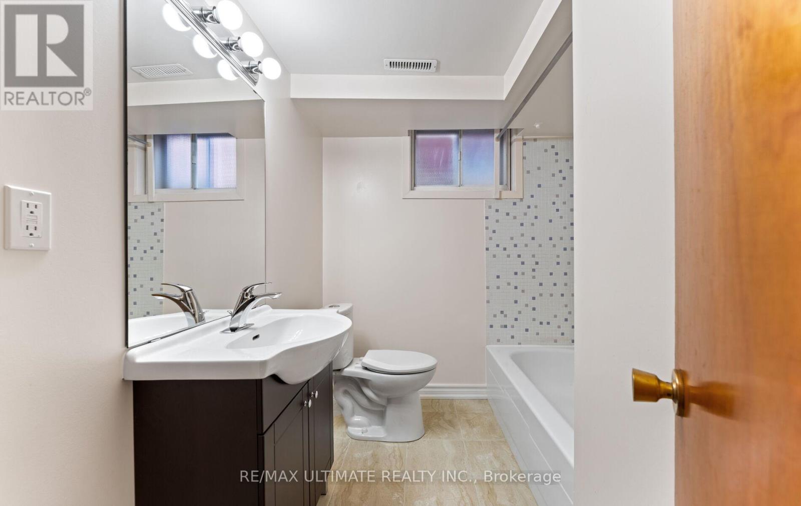 37 Brantford Drive, Toronto, Ontario M1W 1E2 - Photo 41 - E12937952