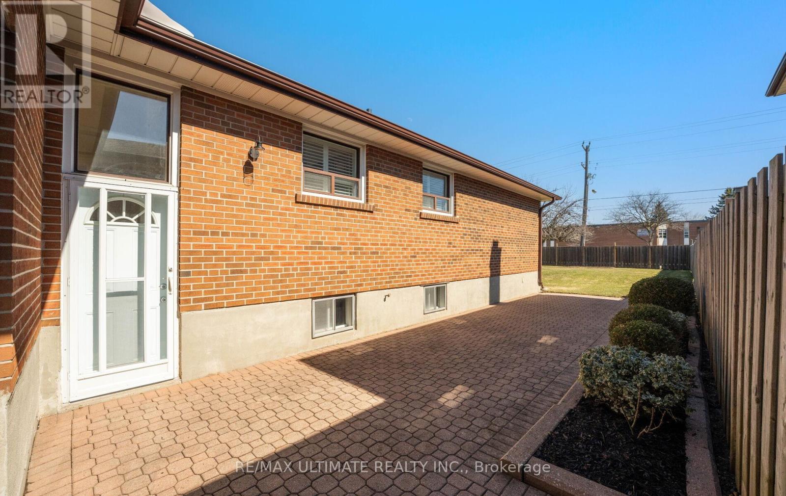 37 Brantford Drive, Toronto, Ontario M1W 1E2 - Photo 46 - E12937952