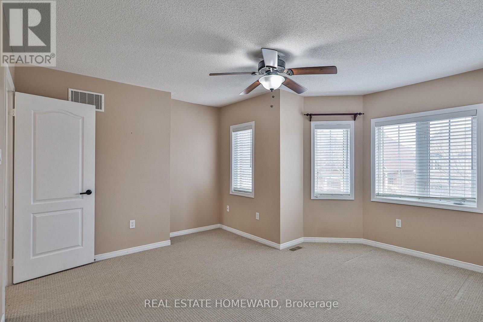 Main - 168 Wainscot Avenue, Newmarket, Ontario L3X 2X4 - Photo 23 - N12937910