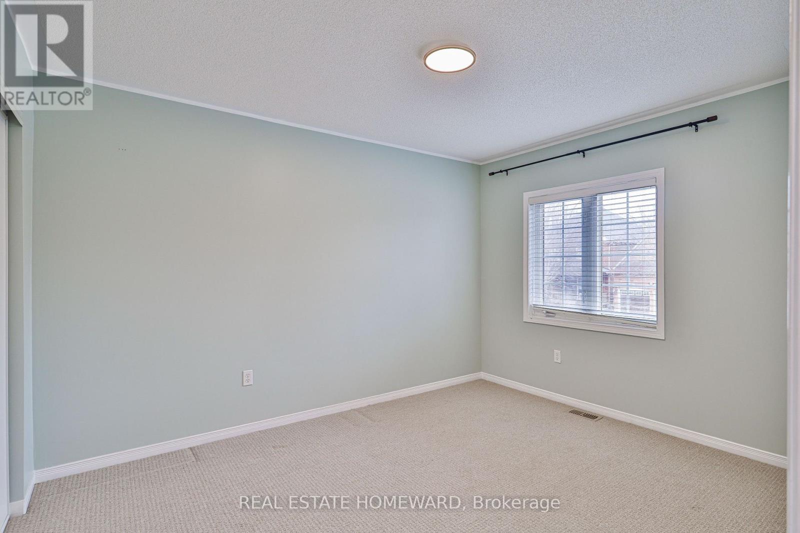 Main - 168 Wainscot Avenue, Newmarket, Ontario L3X 2X4 - Photo 26 - N12937910