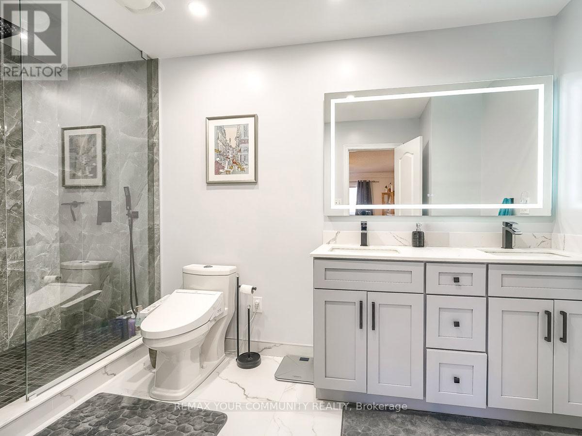 563 Mulock Court, Newmarket, Ontario  L3Y 5H1 - Photo 15 - N12937944