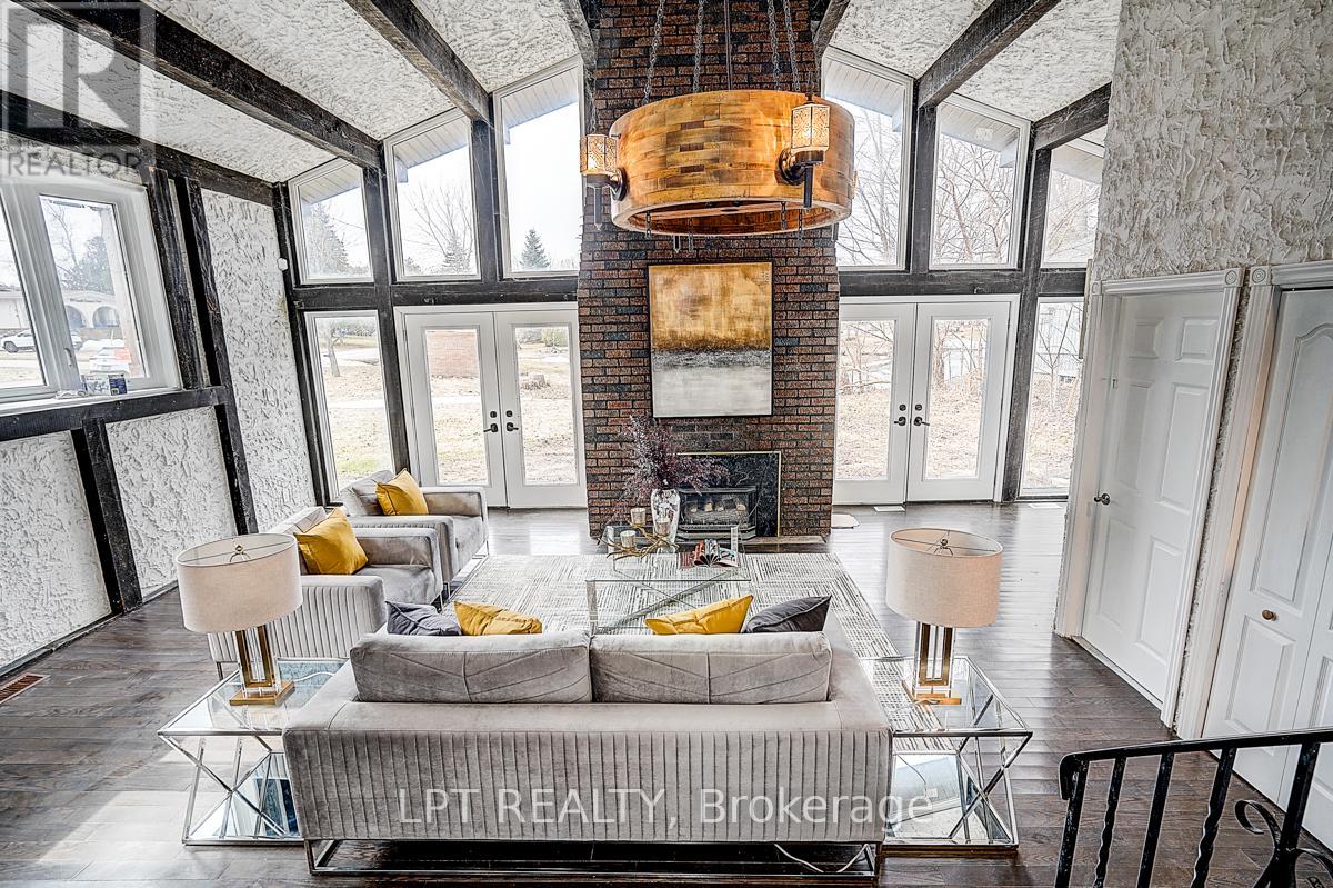 194 South Channel Drive, Georgina, Ontario  L4P 2N3 - Photo 16 - N12937954