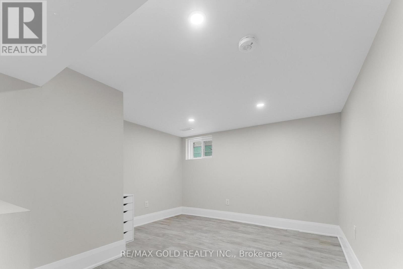 128 Premium Way, Mississauga, Ontario L5B 1A2 - Photo 41 - W12937918