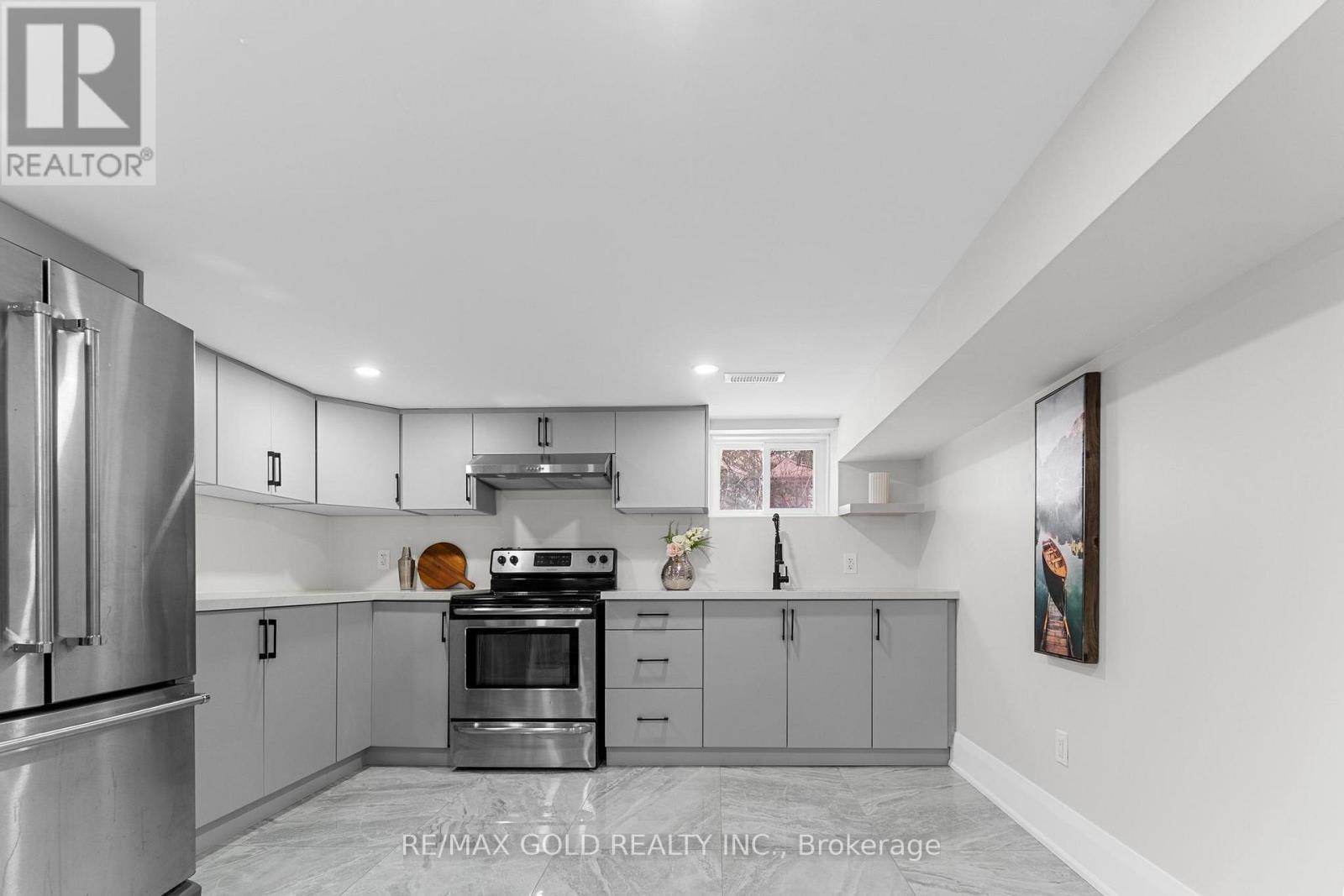 128 Premium Way, Mississauga, Ontario L5B 1A2 - Photo 44 - W12937918