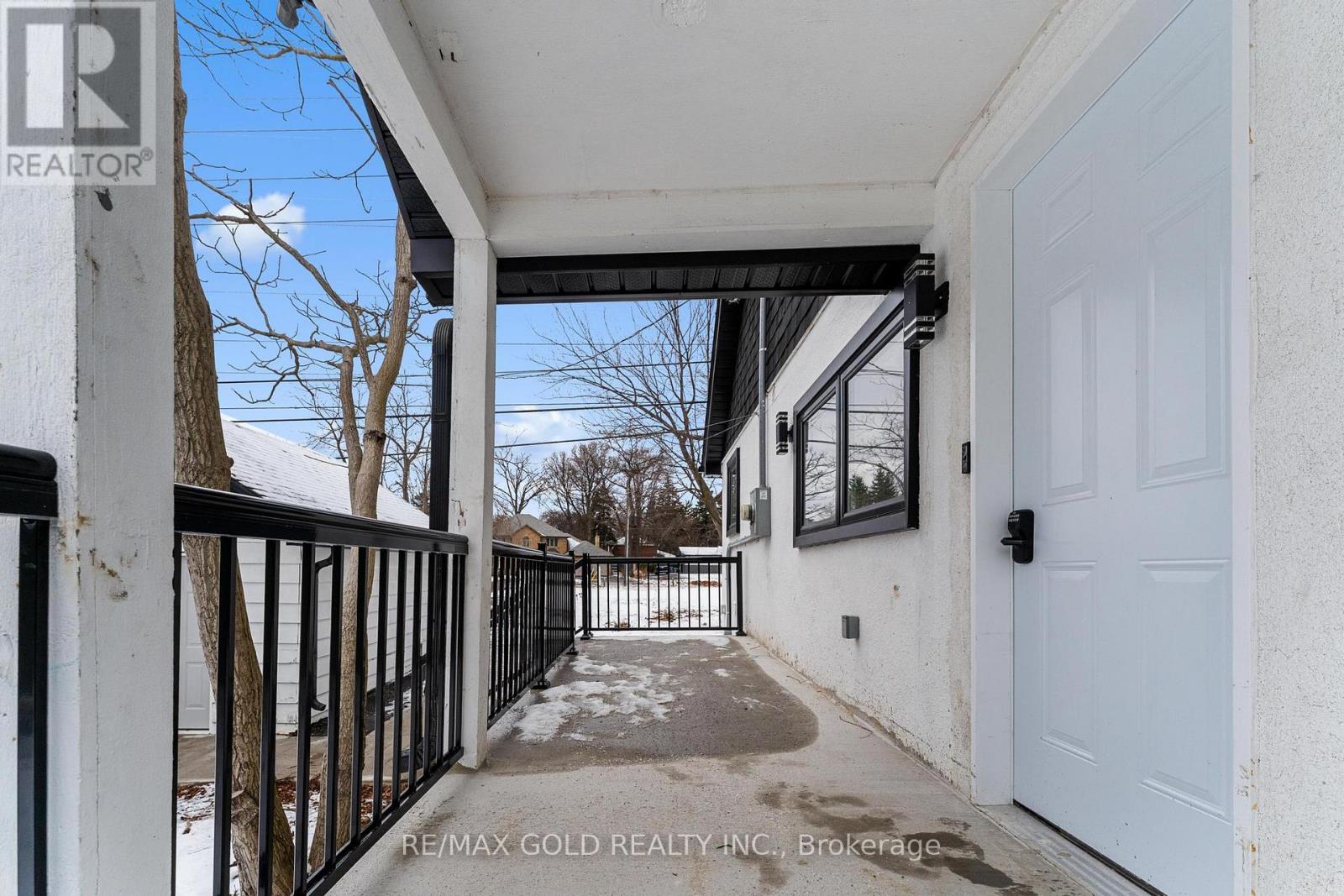 128 Premium Way, Mississauga, Ontario L5B 1A2 - Photo 48 - W12937918