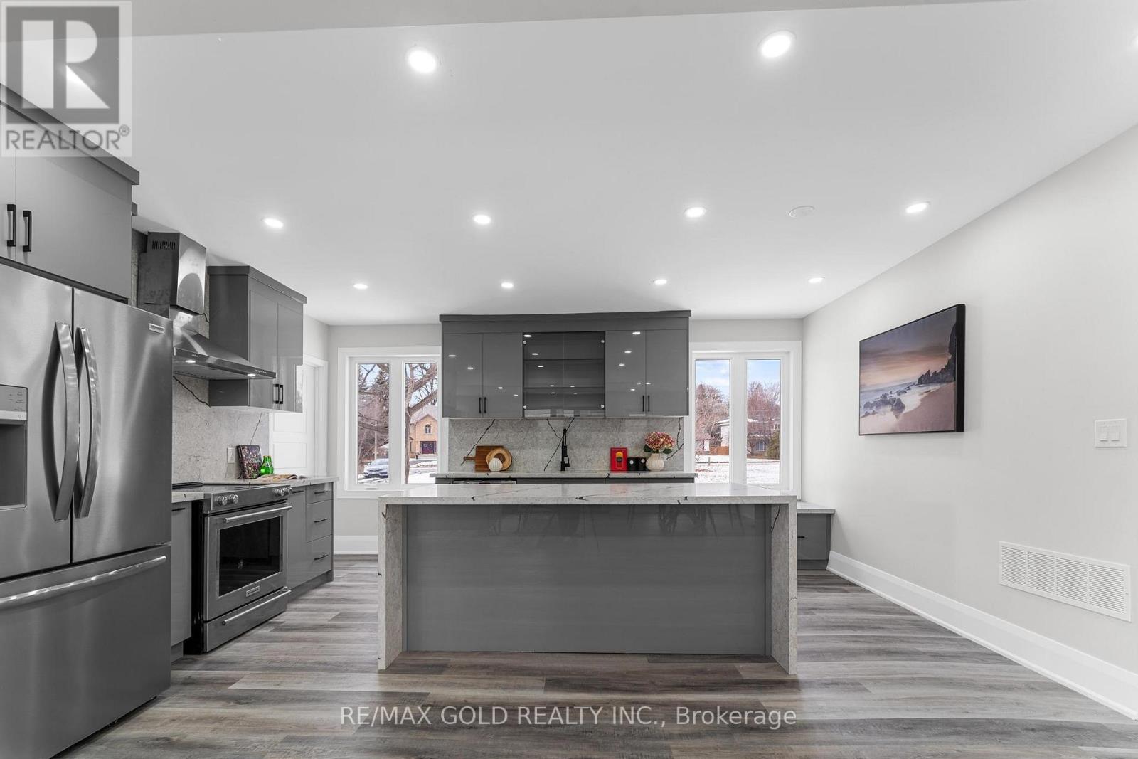 128 Premium Way, Mississauga, Ontario L5B 1A2 - Photo 7 - W12937918