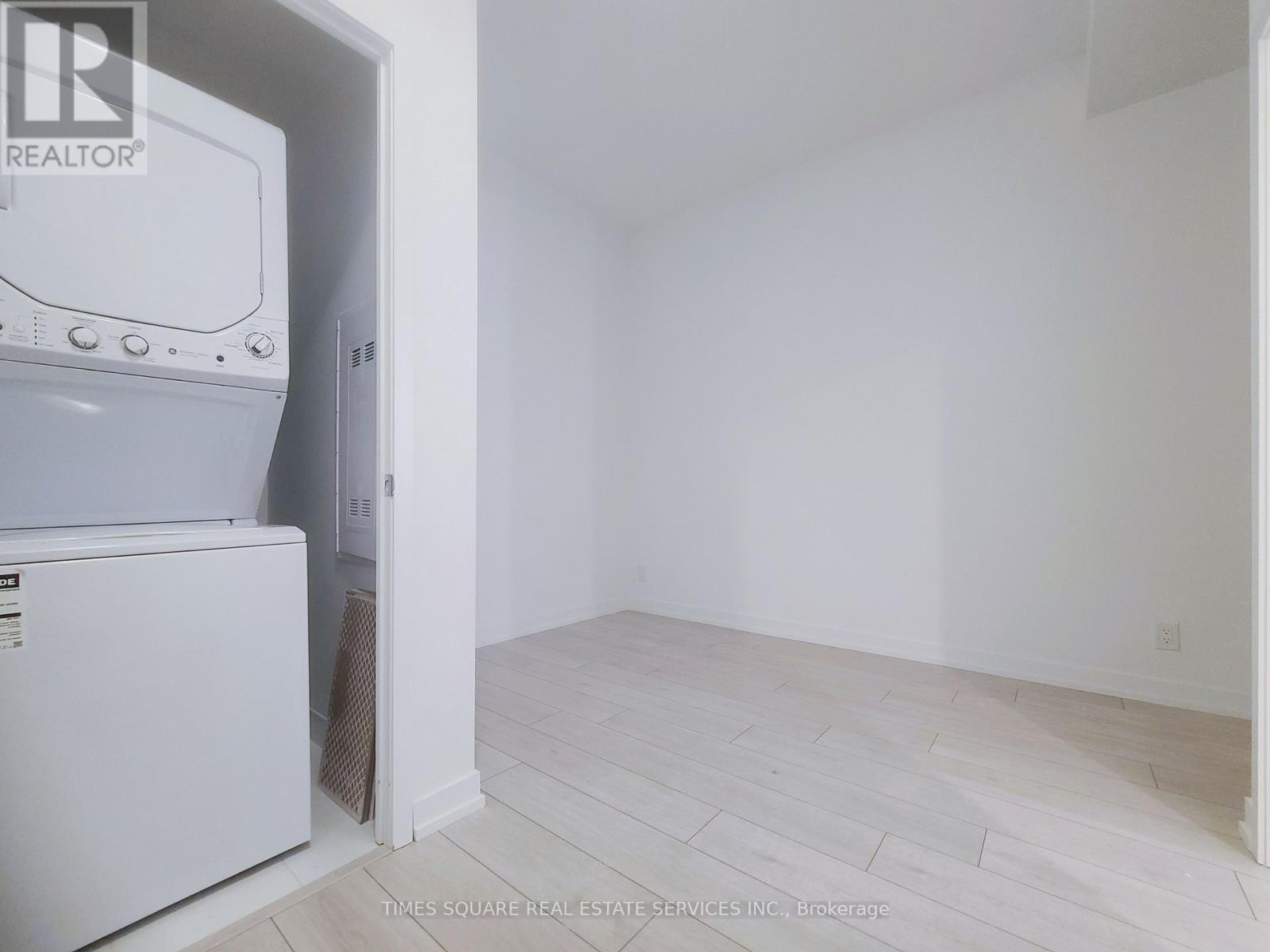 912 - 270 Dufferin Street, Toronto, Ontario  M6K 0H8 - Photo 12 - W12937924