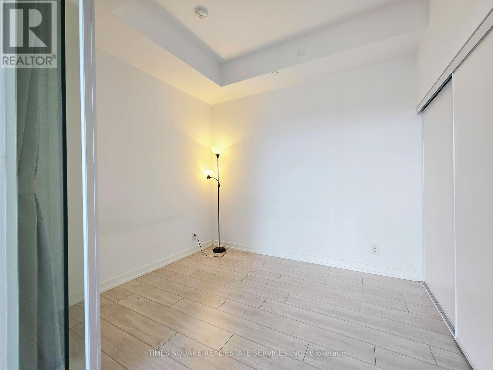 912 - 270 Dufferin Street, Toronto, Ontario  M6K 0H8 - Photo 22 - W12937924