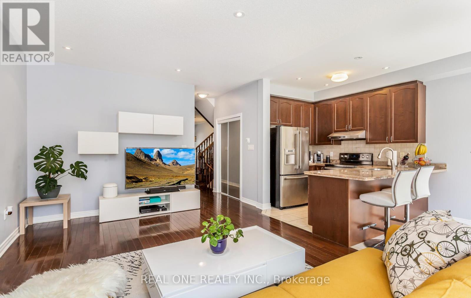 3860 Bloomington Crescent, Mississauga, Ontario  L5M 0A3 - Photo 10 - W12937928